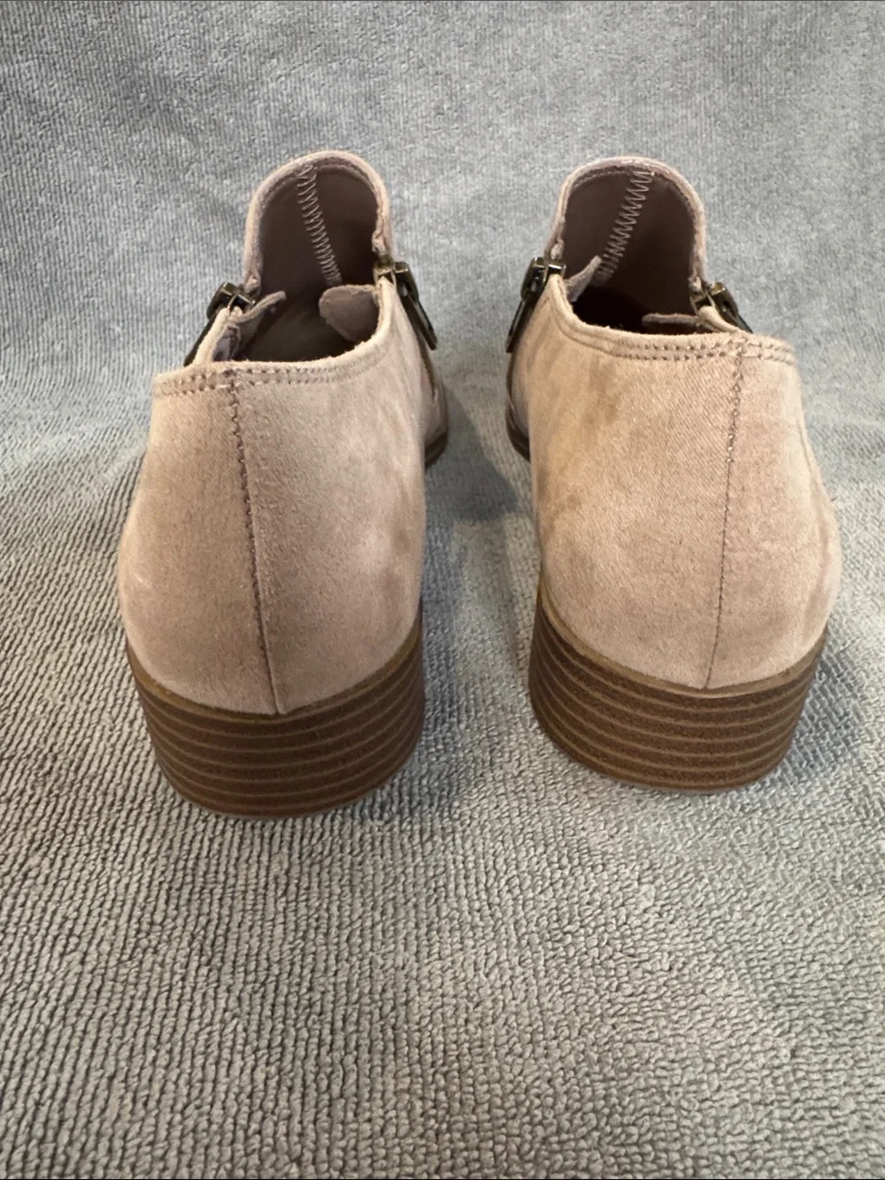 American Eagle Women's Double Zipper Faux Suede Slip-On Ankle Shoes